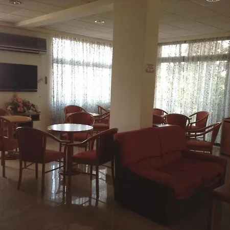 Harry's Hotel