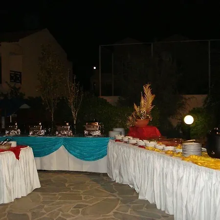 Harry's 3* Protaras