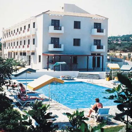 Harry's Hotel Protaras